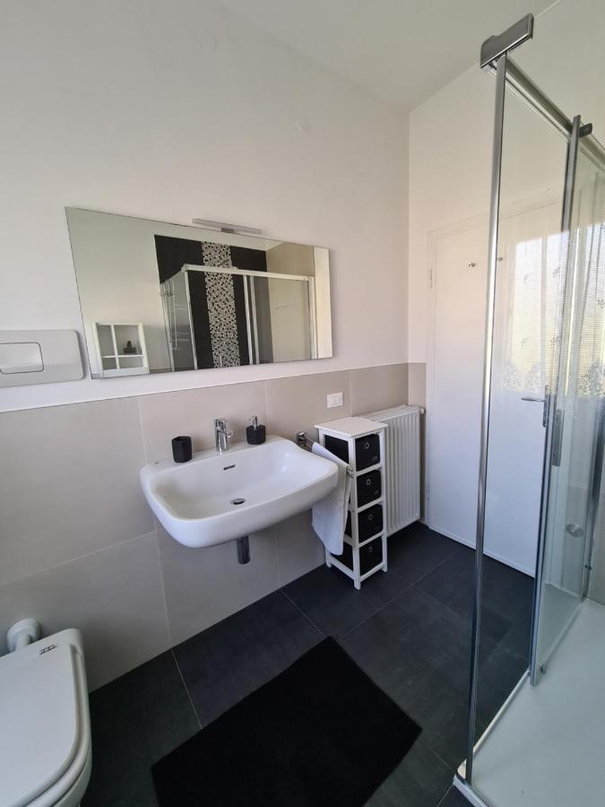 Le Peonie Appartement Riva del Garda Buitenkant foto